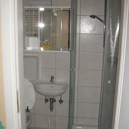 Guest house Prenocisca Valentin Ljubljana